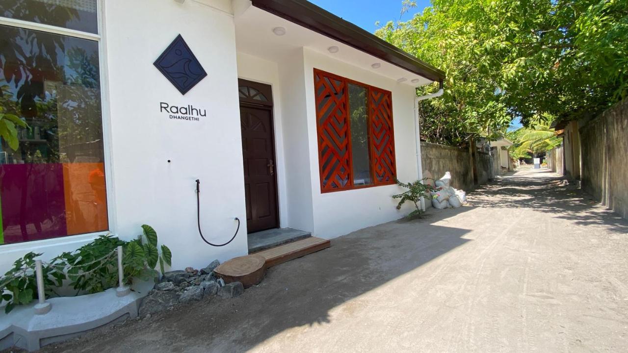 Raalhu Dhangethi Bed and Breakfast Exteriör bild