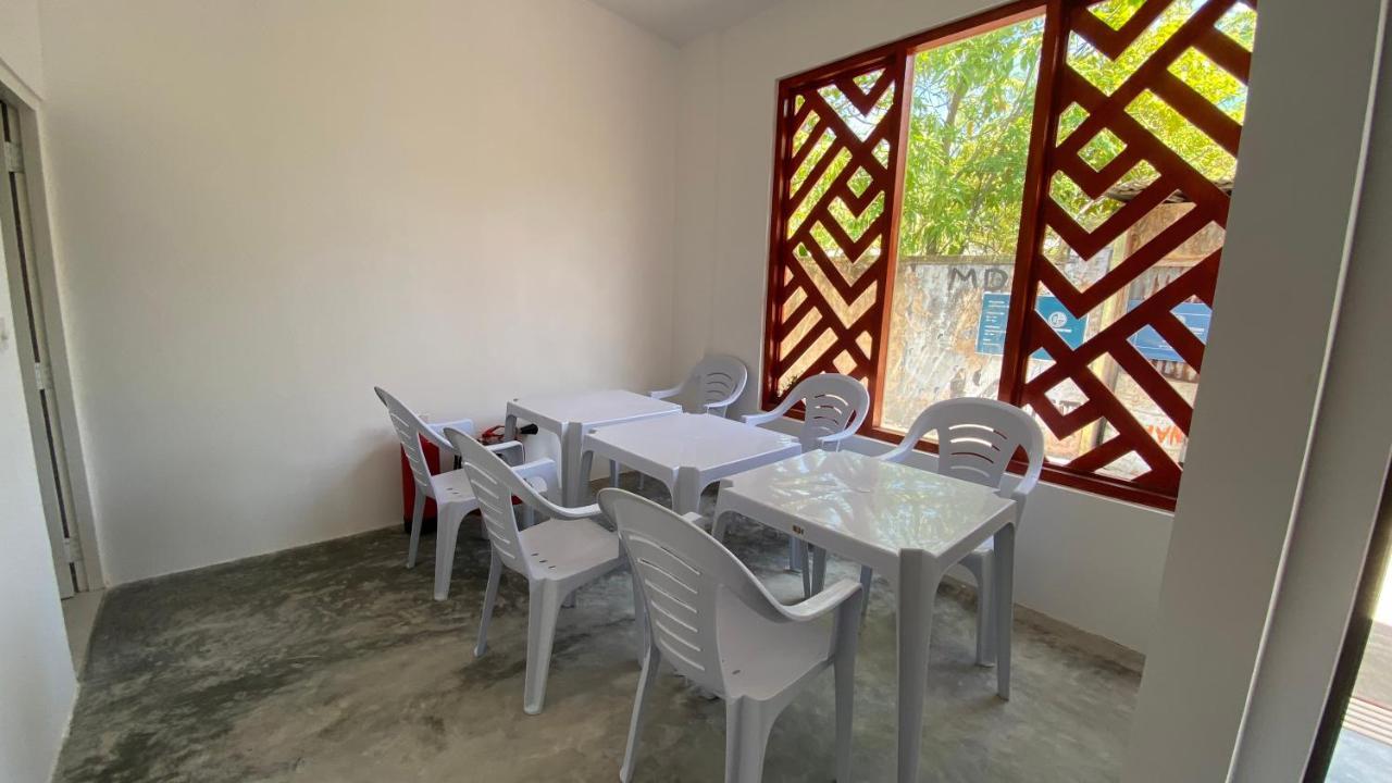 Raalhu Dhangethi Bed and Breakfast Exteriör bild