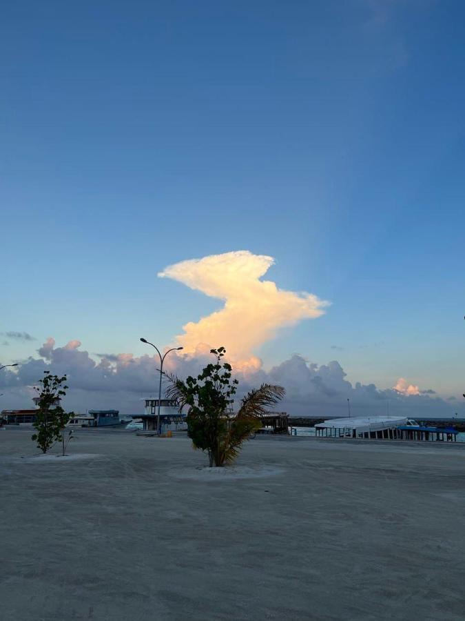 Raalhu Dhangethi Bed and Breakfast Exteriör bild